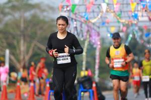 BIB: 40826
                            <button type="button" onclick="openModal(9917652)" class="btn btn-primary btn-sm float-right btn-popup" data-toggle="modal" data-target=".modal-high-quality">
                        <i class="fas fa-shopping-cart"></i> Add to Cart
                    </button>
                                            <button type="button" onclick="isThisMe(9917652, true)" class="btn btn-success btn-sm float-right btn-popup btn-isme hidden" data-toggle="tooltip" data-placement="bottom" title="นี่คือรูปของคุณใช่ไหม คลิกที่นี่เพื่อเอาเข้าอัลบั้ม">
                        <i class="fas fa-plus"></i> Add to album
                    </button>
                    <button type="button" onclick="isThisMe(9917652, false)" class="btn btn-warning btn-sm float-right btn-popup btn-isnotme hidden">
                        <i class="fas fa-ban"></i> Remove from album
                    </button>